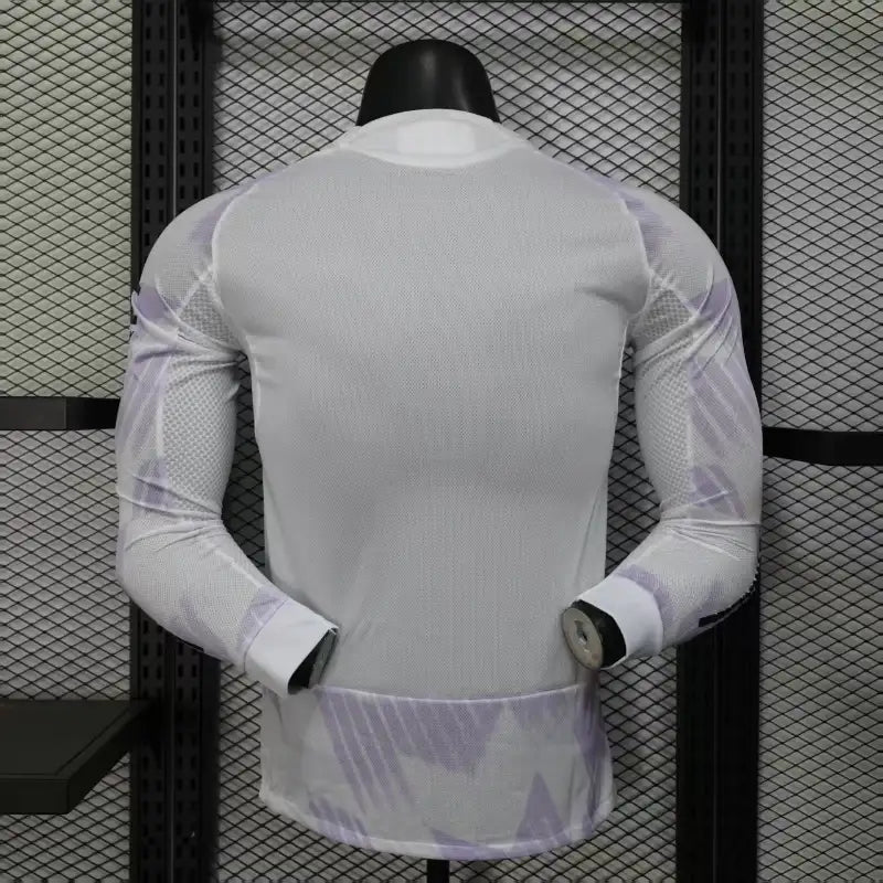 25/26 Man. Utd. Long Sleeve Away Kit Player Version