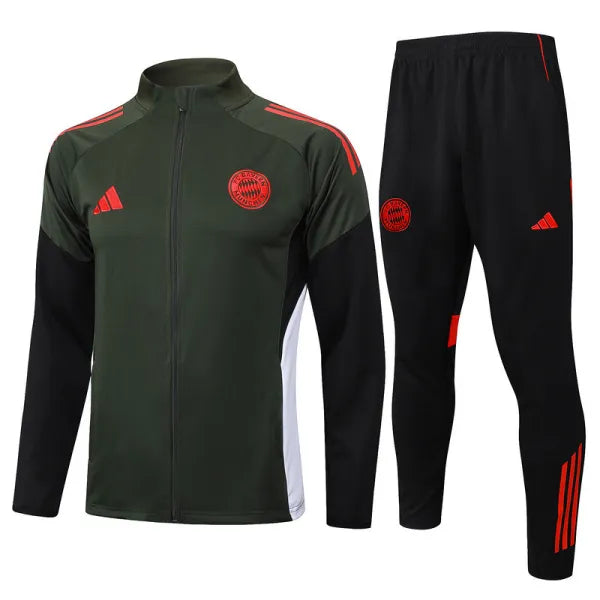 25/26 Bayern Munich Tracksuit #3