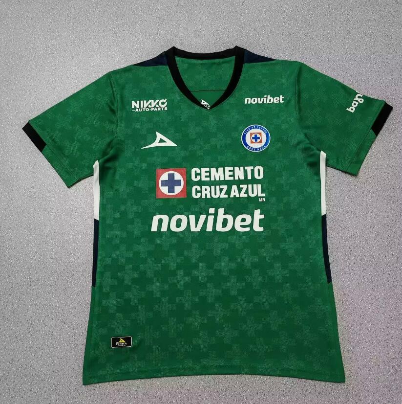 25/26 Cruz Azul Goalkeeper Kit Stadium Version