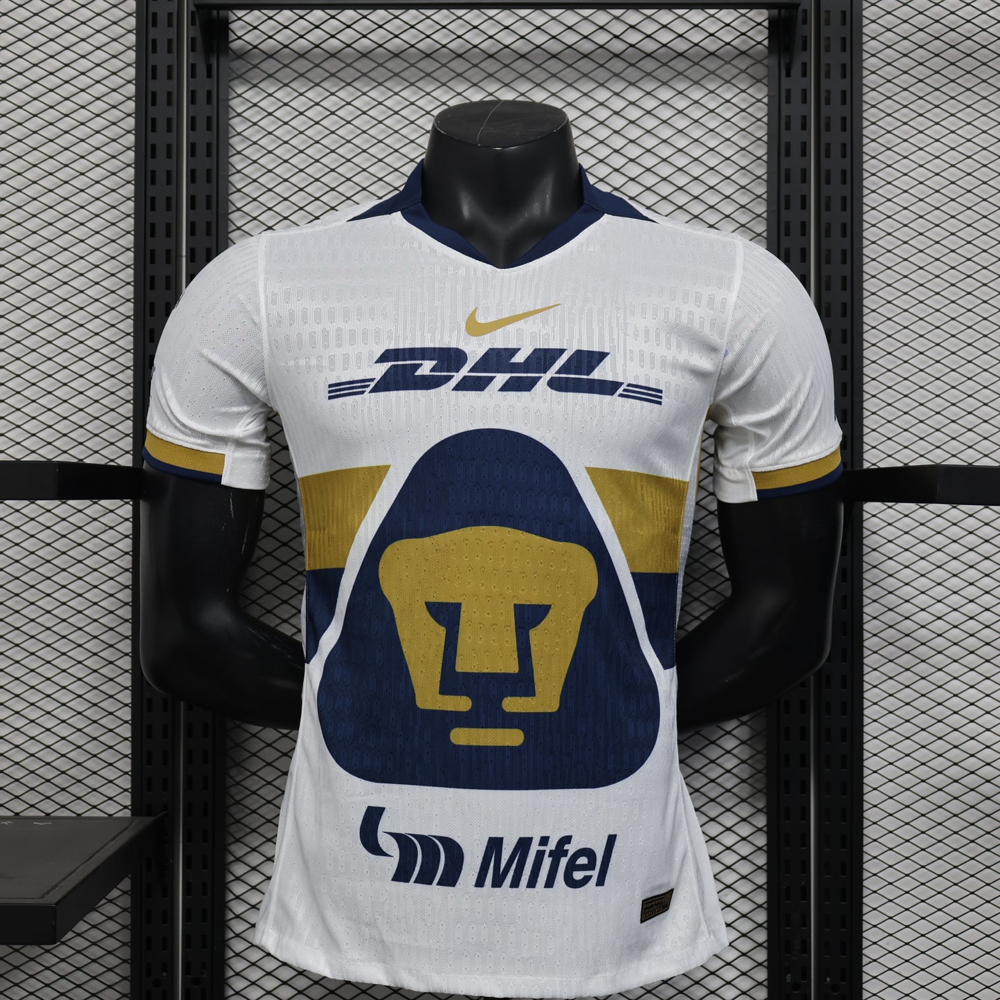 25/26 Pumas Home Kit Player Version