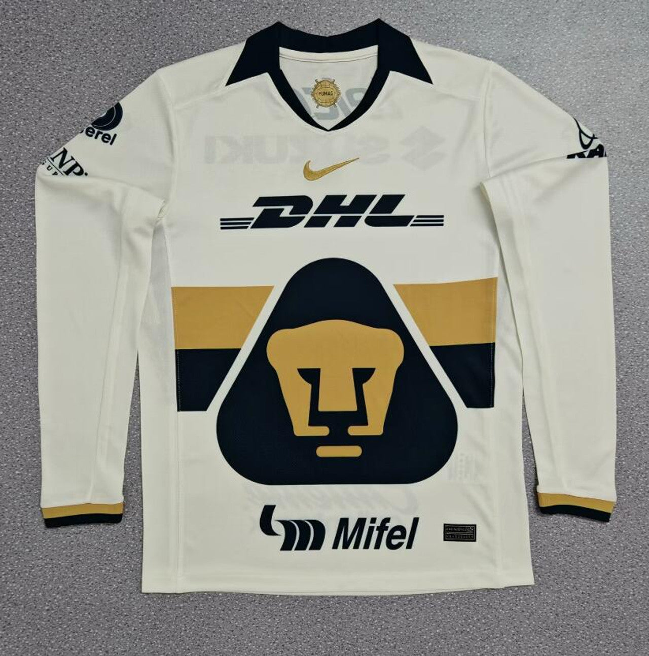 25/26 Pumas Long Sleeve Home Kit Stadium Version