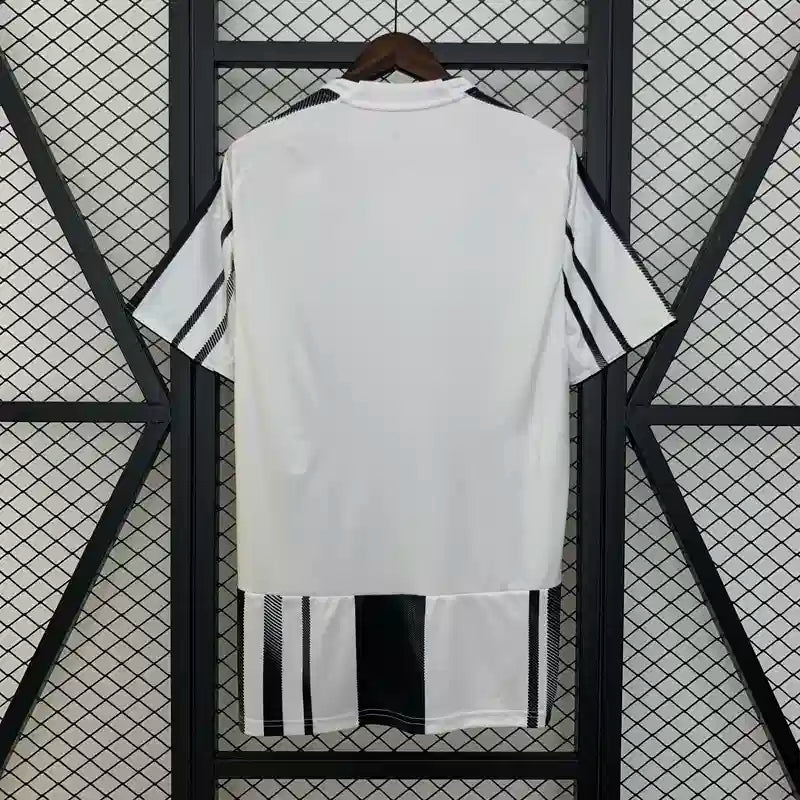 25/26 Juve Home Kit Stadium Version