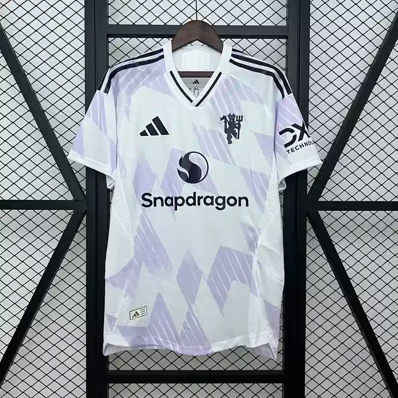 25/26 Man. Utd. Away Kit Stadium Version