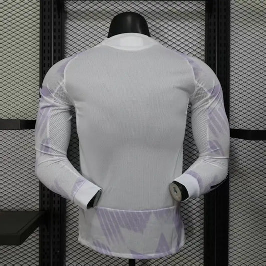 25/26 Man. Utd. Long Sleeve Away Kit Player Version