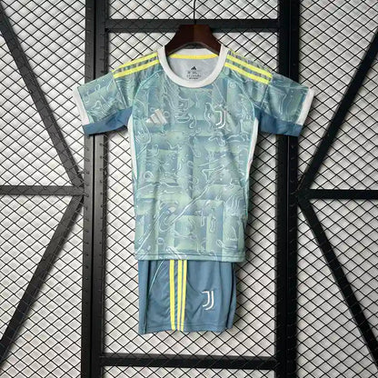 25/26 Juve Kids Away Kit Stadium Version