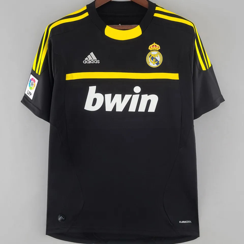 R. Madrid 11/12 Goalkeeper Home Club Jersey