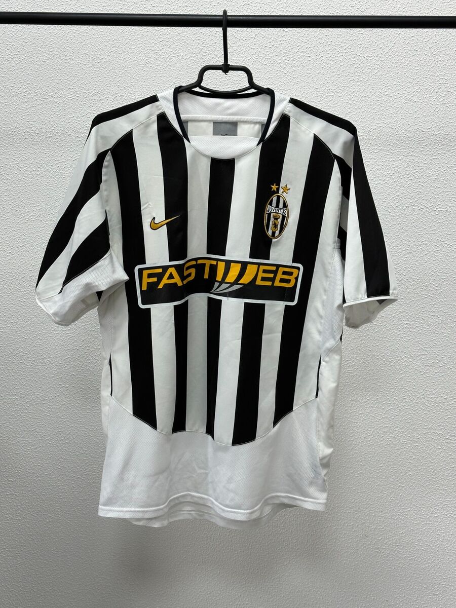 Juventu Home 03/04 Jersey