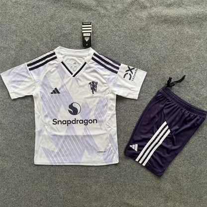 25/26 Man. Utd. Kids Away Kit Stadium Version