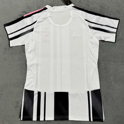 25/26 Juve Womens Home Kit Stadium Version