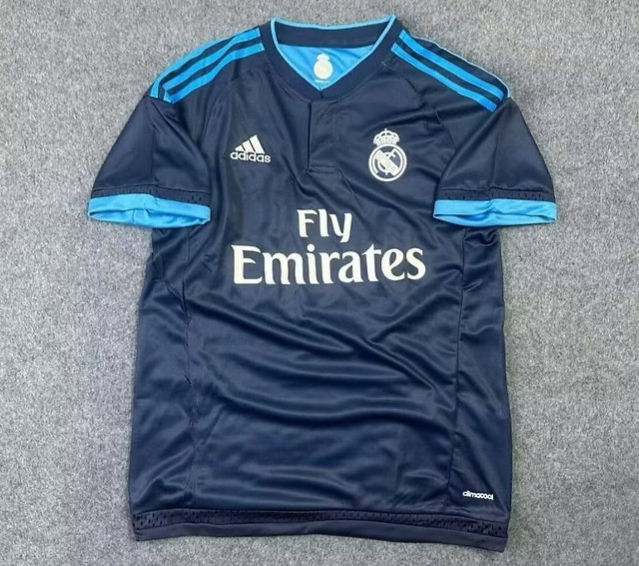 R. Madrid 3rd 15/16 Kit