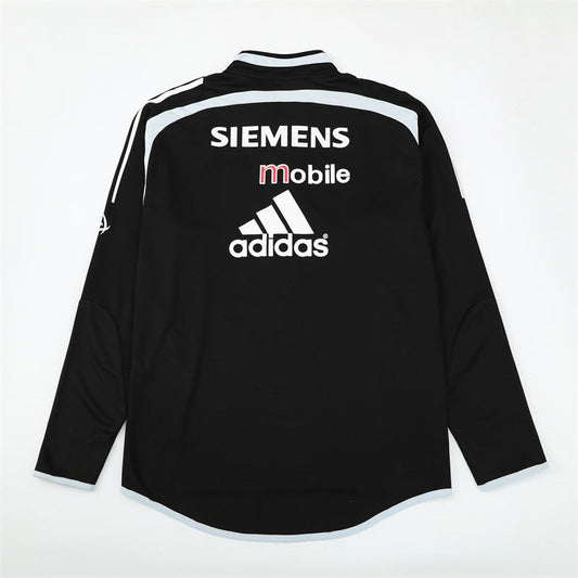 Real Madrid 2004/05 Tracksuit (Black)