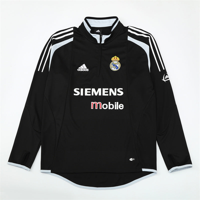 Real Madrid 2004/05 Tracksuit (Black)
